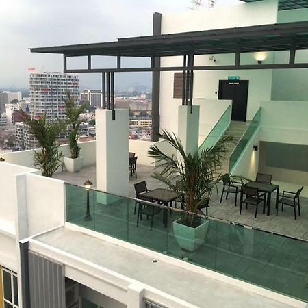 The Majestic condo Ipoh Exterior foto